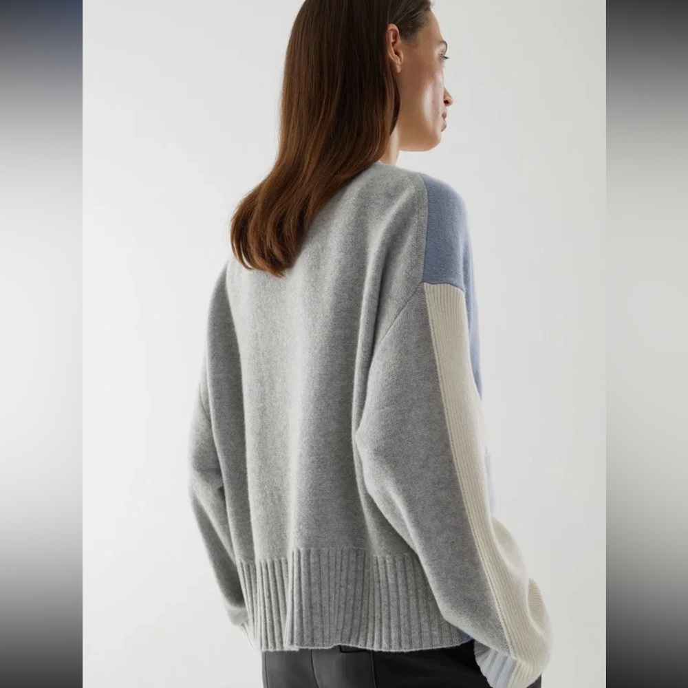 Colorblock Sweater Cos cashmere cardigan blue cream gray v neck oversized knit - Picture 7 of 8